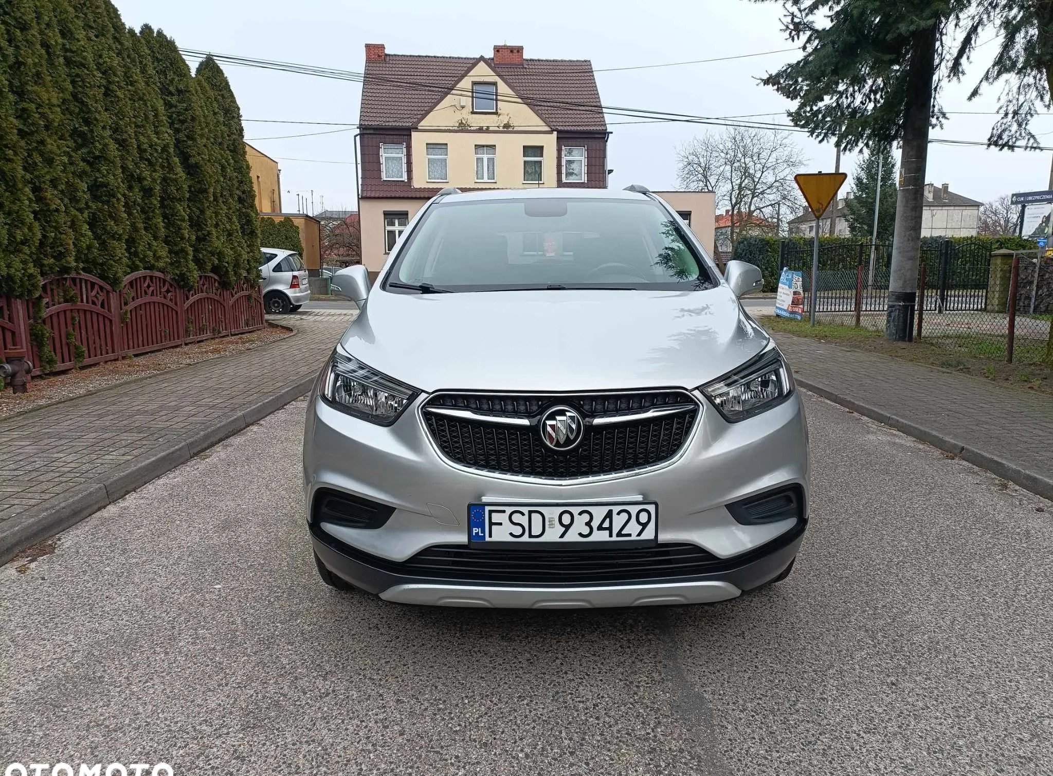 Peugeot 2008 cena 54000 przebieg: 69000, rok produkcji 2017 z Kielce małe 29
